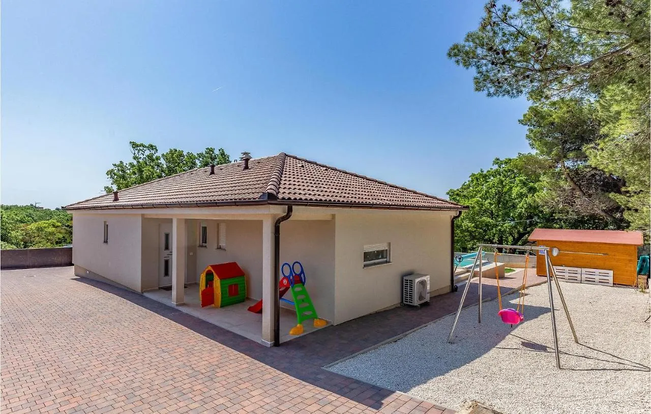 Gorgeous Home In Medulin With Wifi Croatia
